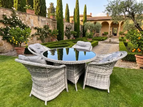 Przejdź do produktu Zestaw mebli stołowych technorattan (4 fotele + okrągły stół) MODERNO jasno szary 