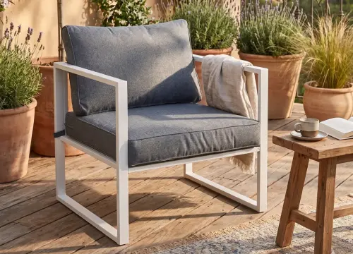 Przejdź do produktu Biały fotel na taras z aluminium MOSTRARE białe 