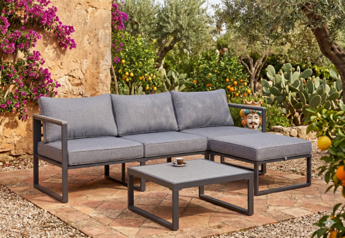 Przejdź do produktu Zestaw mebli wypoczynkowych ( 3 - osobowa sofa, pufa +stolik) MOSTRARE szare aluminium, szare poduchy