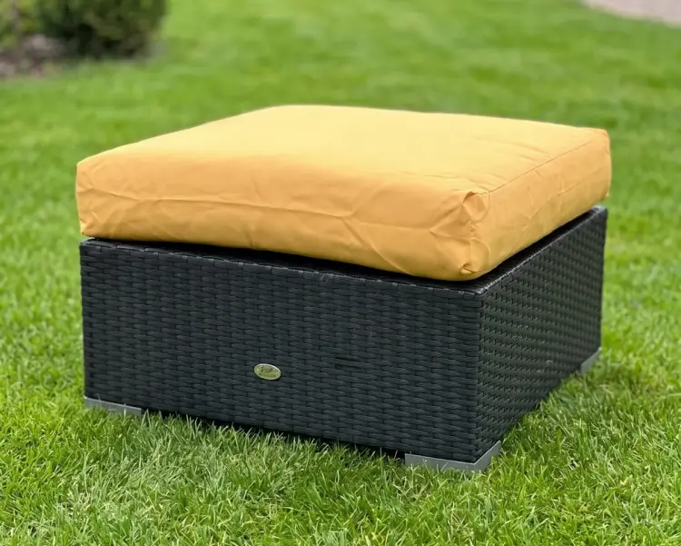Pufa czarna 70x70x70 outlet_11zon.webp