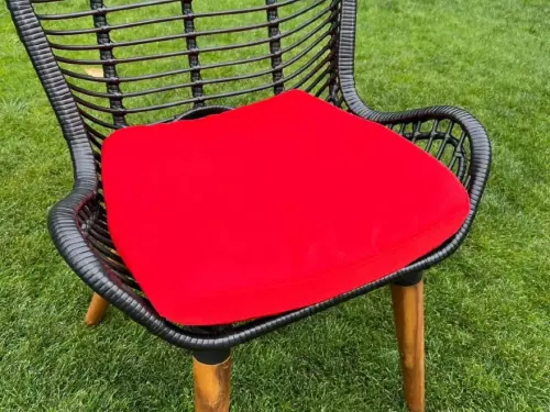 Przejdź do produktu Poszewka na poduszkę do krzeseł ogrodowych siedzisk 42x46 cm czerwona