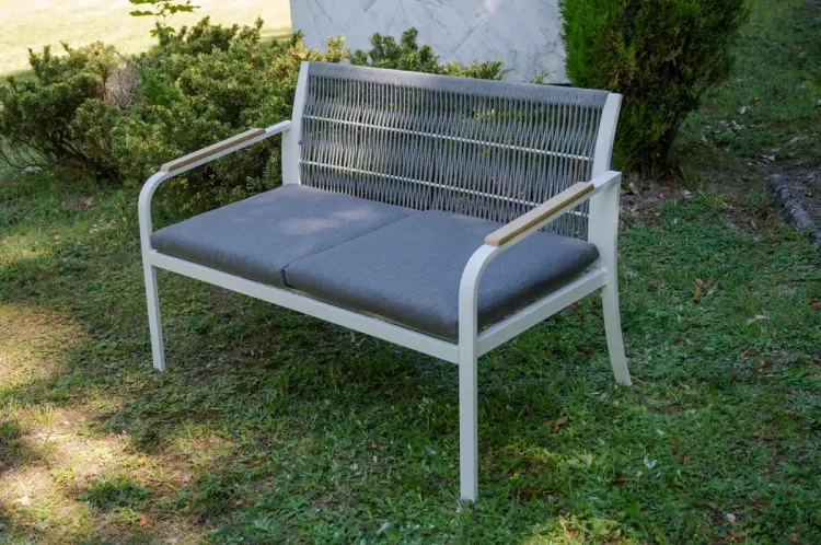 Sofa RARO nowa sesja_11zon.webp