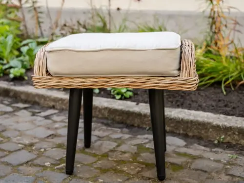 Przejdź do produktu Stylowa pufa ogrodowa z technorattanu APERTO