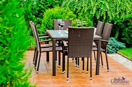 Przejdź do produktu Technorattanowy zestaw obiadowy  (6 x fotel + stół 150x90) AVVICENTE brąz