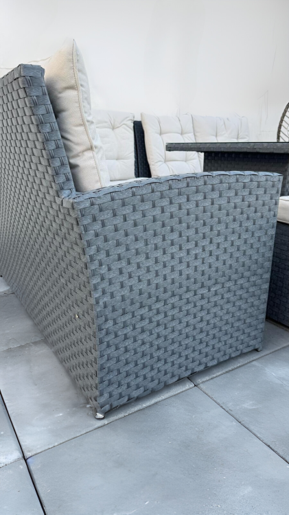 Bosco Dominika 1.png