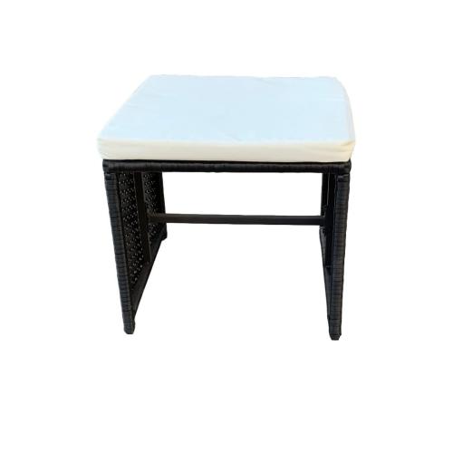 Przejdź do produktu Pufa z czarnego technorattanu 