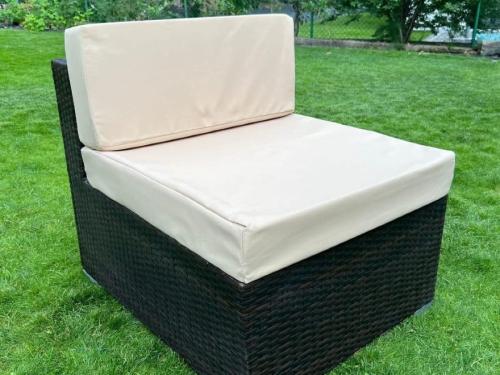 Przejdź do produktu Komplet poszewek na poduszki mebli ogrodowych 70x70 i 70x30 – siedzisko + oparcie – beżowy