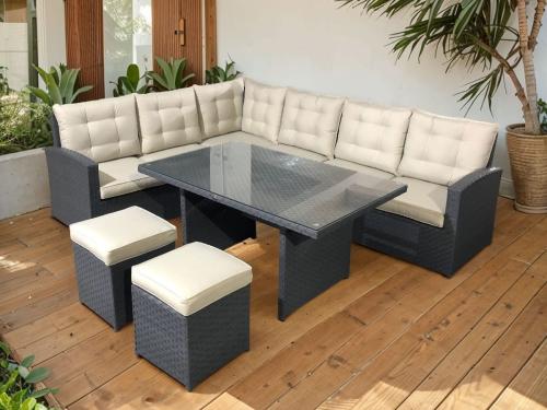 Przejdź do produktu Outlet Narożnik  szary technorattan wysoki stół pufy BOSCO