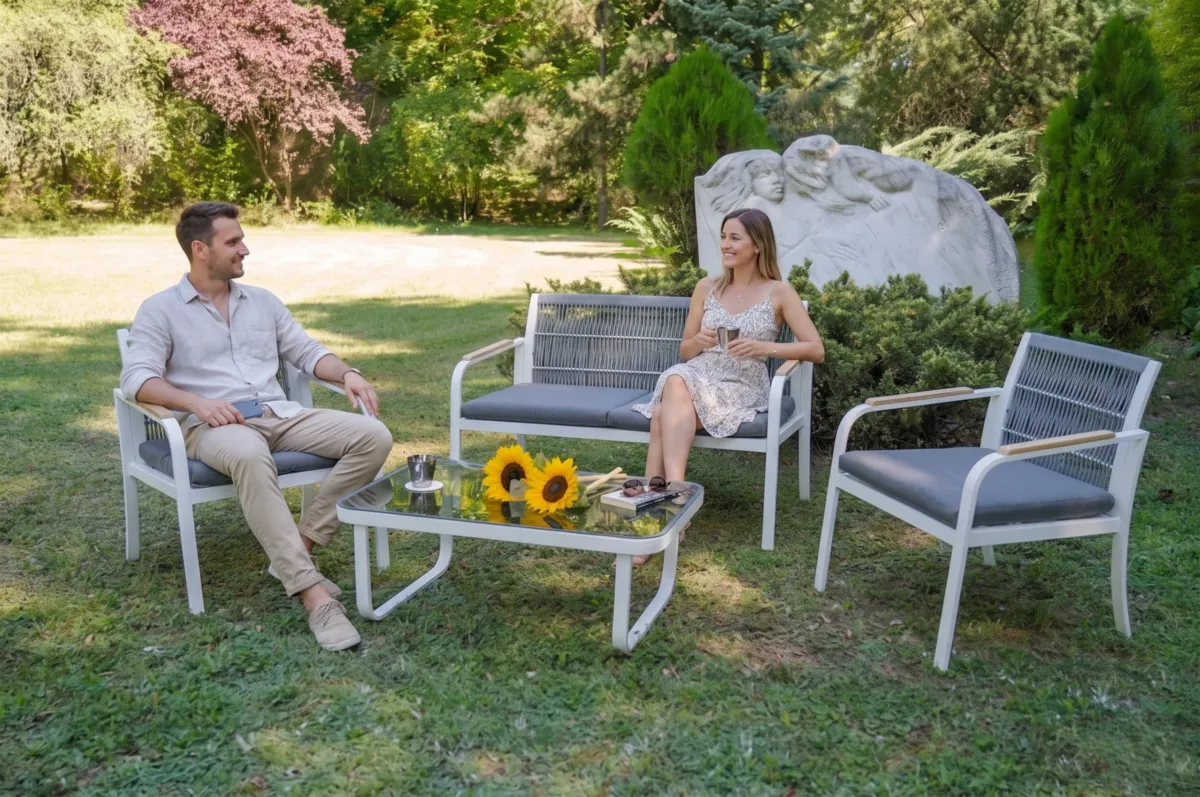 Zestaw mebli kawowych  RARO aluminium.webp