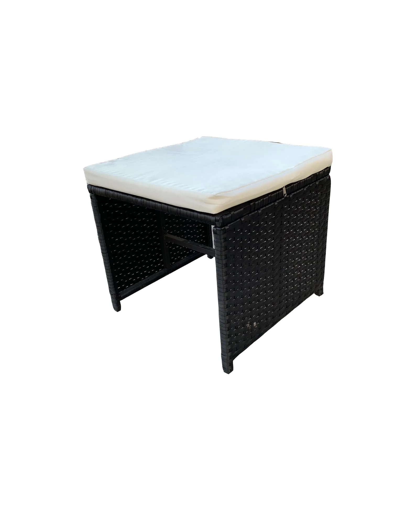 Pufa outlet 1_3_11zon.webp