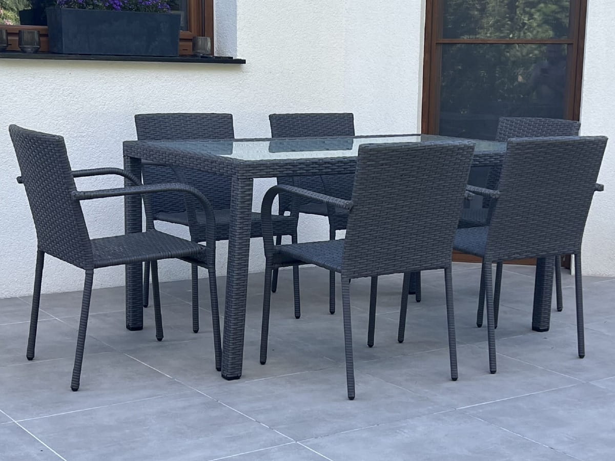 avvicente czarne 1.jpg
